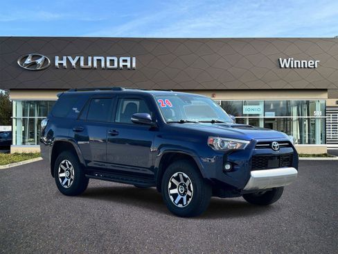 Used 2024 Toyota 4Runner TRD Off-Road Premium w/ Off Road Premium Plus Package AWD/4WD image 5
