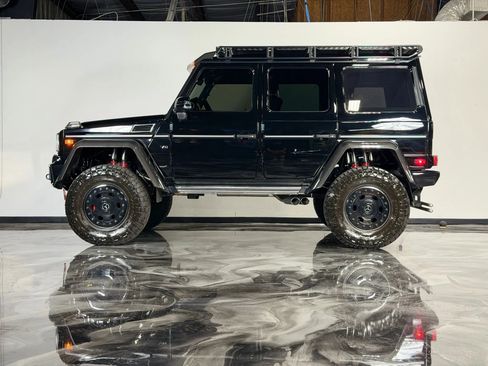 Used 2018 Mercedes-Benz G 550 Squared image 2