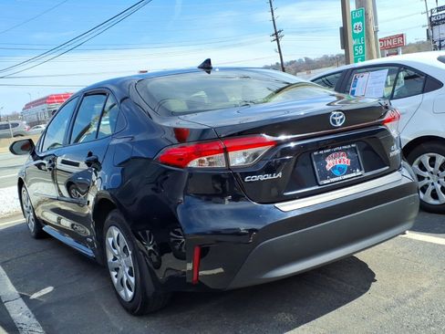 Used 2023 Toyota Corolla LE w/ Body Protection Package (TMS) image 4