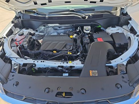 New 2026 Chevrolet Trax LS w/ LS Convenience Package FWD image 31