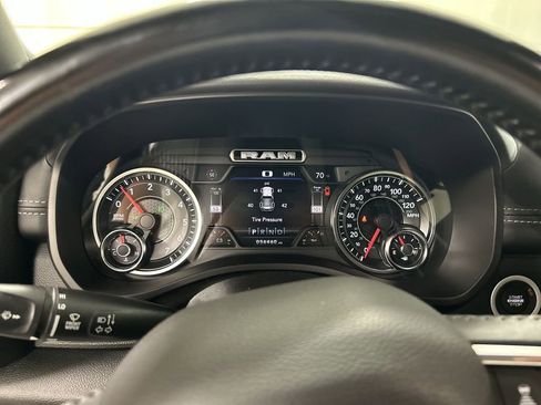 Used 2021 RAM 1500 Laramie w/ Night Edition AWD/4WD image 13