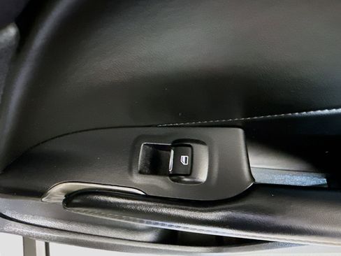 Used 2017 Lincoln MKC Reserve w/ Lincoln MKC Climate Package image 31