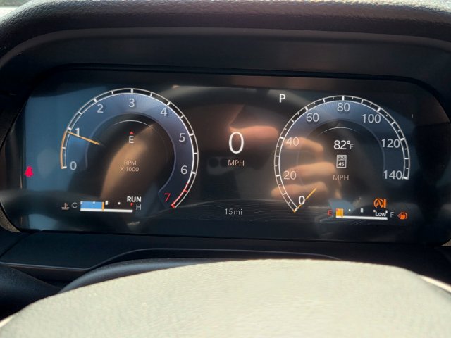 New 2026 Jeep Grand Cherokee Limited w/ Luxury Tech Group II RWD image 31