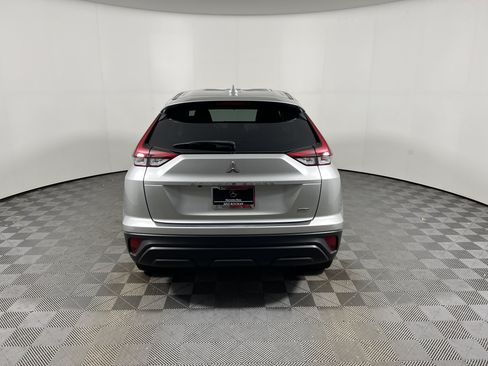 Used 2025 Mitsubishi Eclipse Cross LE AWD/4WD image 4