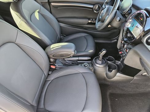 Used 2024 MINI Cooper Convertible image 16