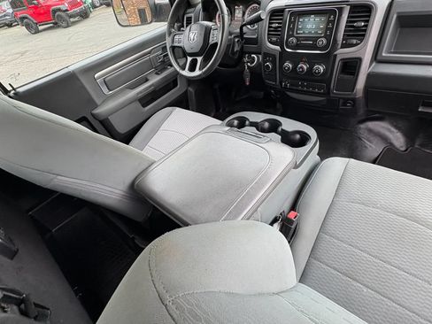 Used 2018 RAM 2500 Tradesman w/ Chrome Appearance Group AWD/4WD image 36