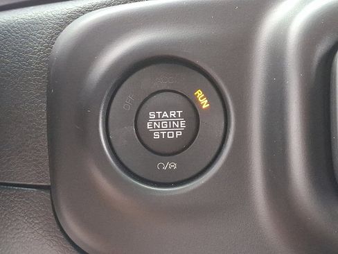 Used 2023 Jeep Wrangler Unlimited w/ Cold Weather Group AWD/4WD image 23