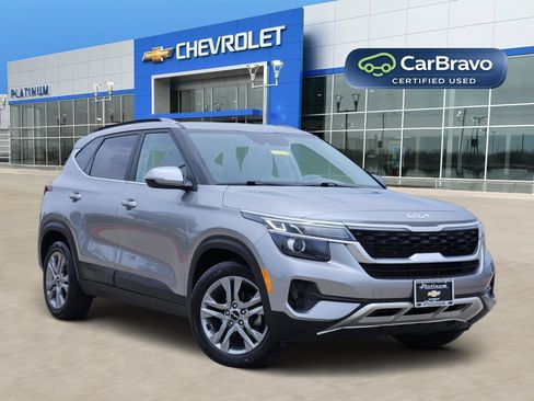 Used 2022 Kia Seltos S FWD image 1