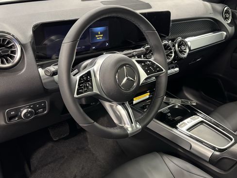 New 2026 Mercedes-Benz GLB 250 4MATIC image 15