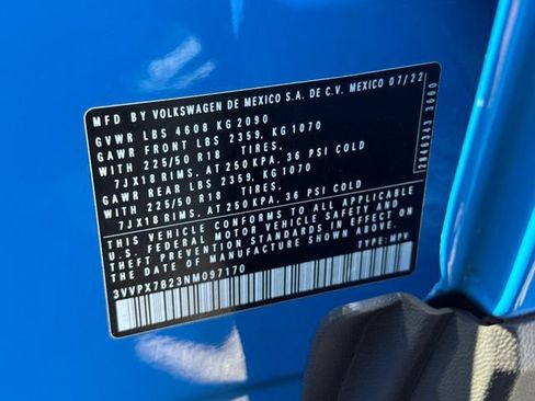 Used 2022 Volkswagen Taos SE w/ Panoramic Sunroof Package image 23