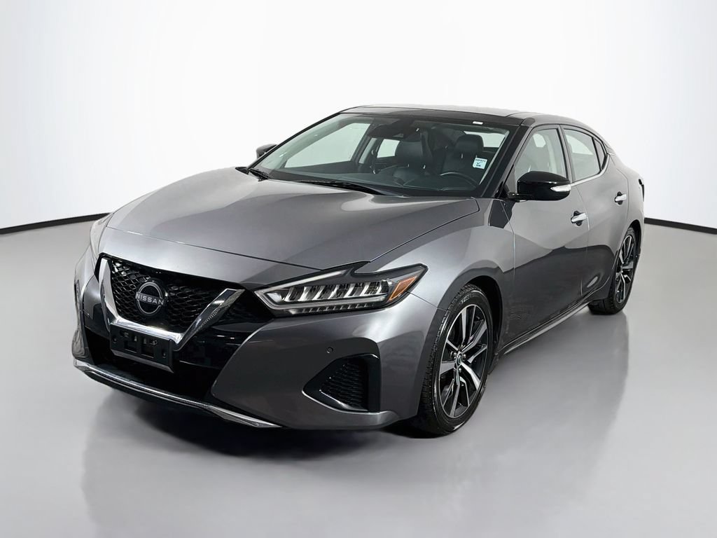 Used 2023 Nissan Maxima SL FWD image 3