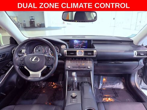 Used 2015 Lexus IS 250 w/ Navigation System Package image 11