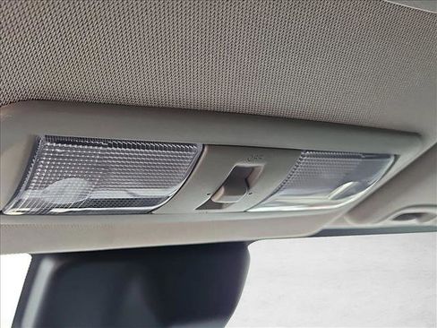 Used 2022 Nissan Frontier S image 20