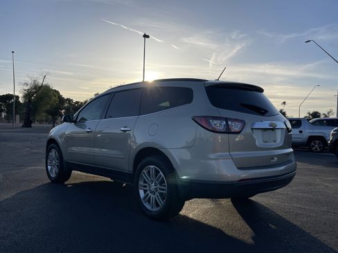 Used 2014 Chevrolet Traverse LT w/ All-Star Edition FWD image 3