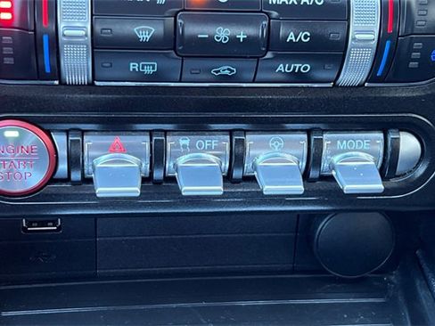 Used 2022 Ford Mustang Premium image 36