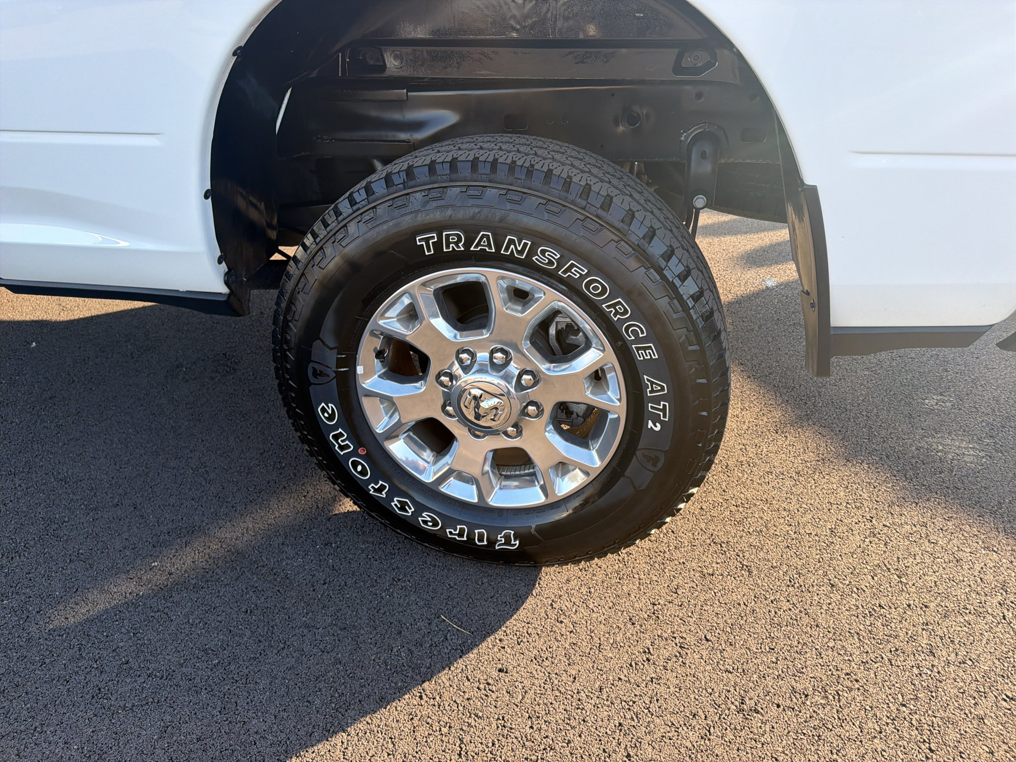 Used 2024 RAM 2500 Laramie w/ Safety Group AWD/4WD image 36