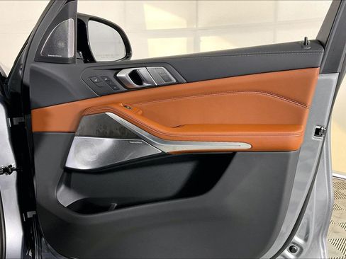 New 2027 BMW X7 M60i AWD/4WD image 17