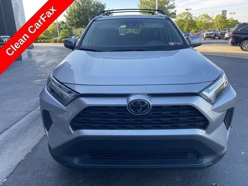 Used 2025 Toyota RAV4 XLE w/ Convenience Package FWD image 4