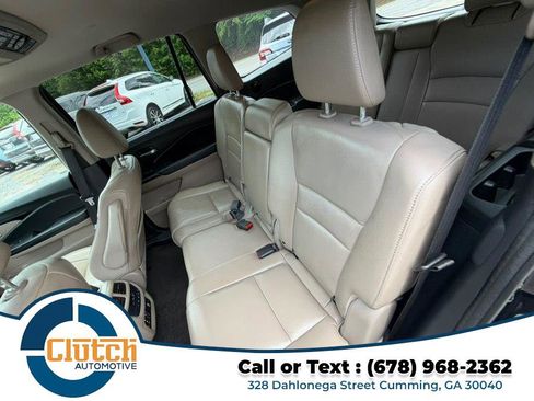 Used 2016 Honda Pilot Touring image 17
