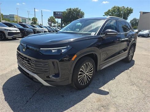 New 2025 Volkswagen Tiguan S image 7