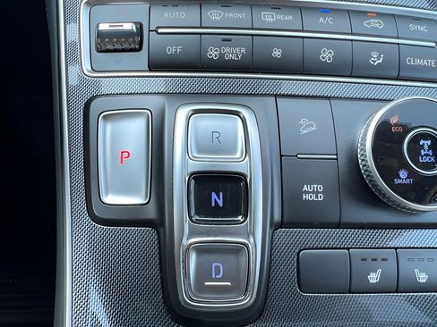 Used 2023 Hyundai Santa Fe SEL Premium AWD/4WD image 32