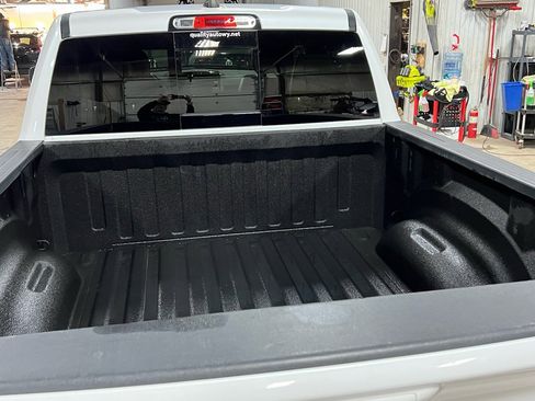 Used 2019 RAM 1500 Sport w/ Level 2 Equipment Group image 9