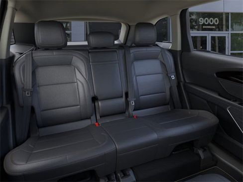 New 2026 Lincoln Nautilus Premier image 11