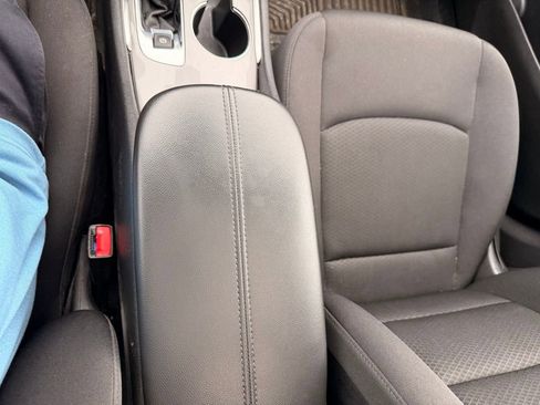 Used 2024 Chevrolet Malibu LT image 19