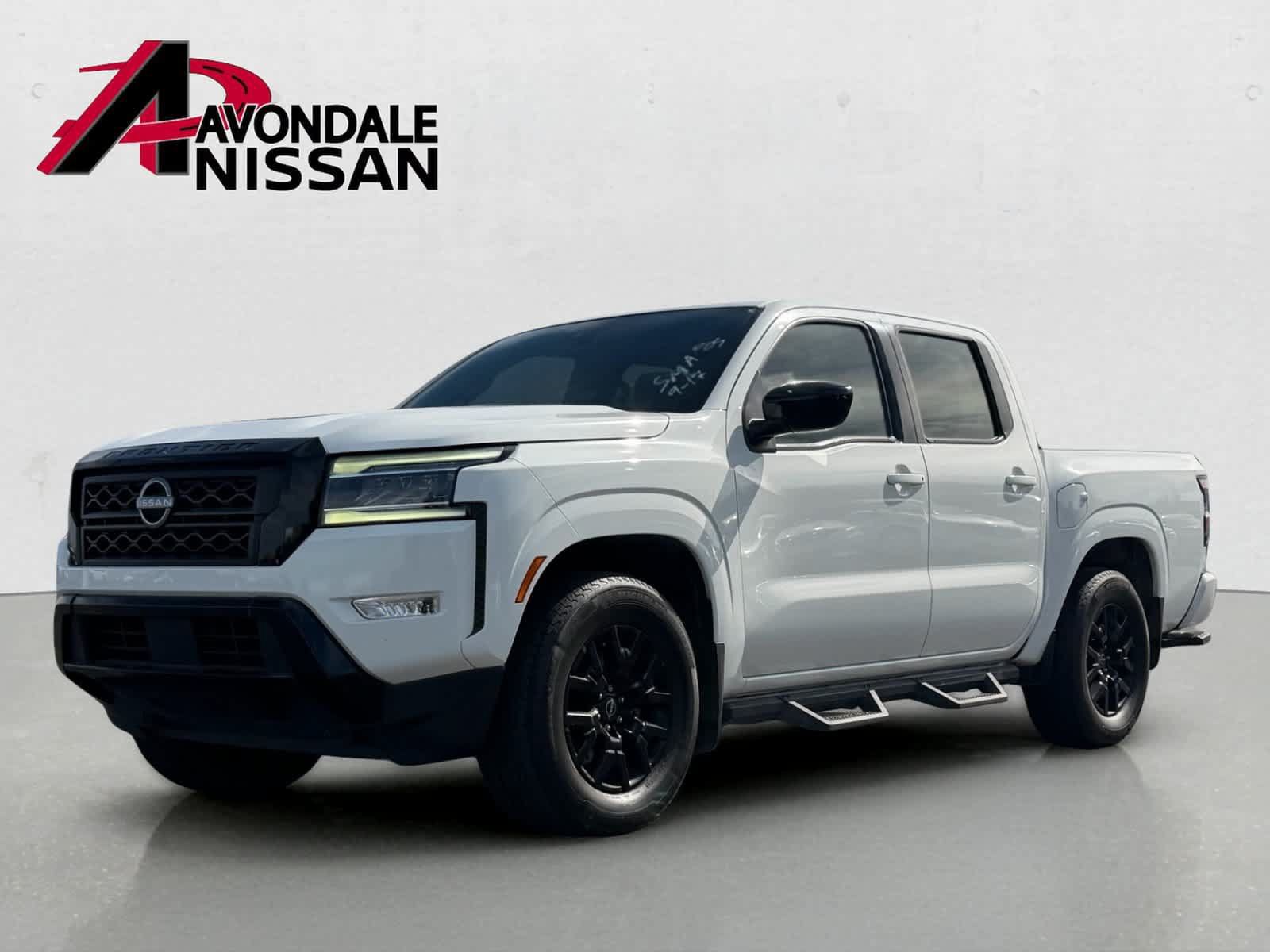 Certified 2023 Nissan Frontier SV w/ Midnight Edition Package RWD image 2