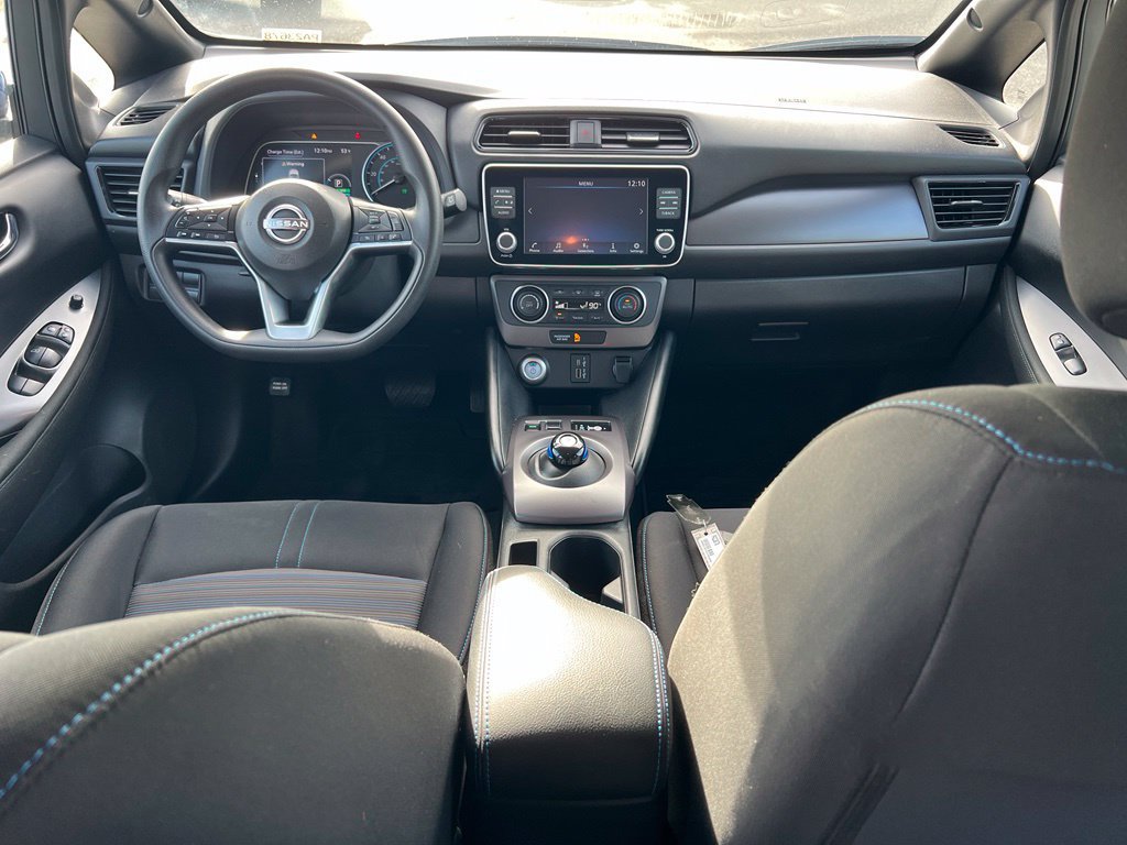 Used 2025 Nissan Leaf S FWD image 10