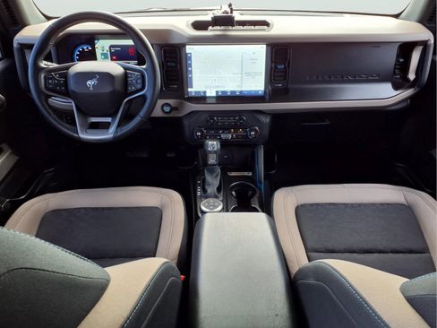 Used 2023 Ford Bronco Wildtrak AWD/4WD image 11
