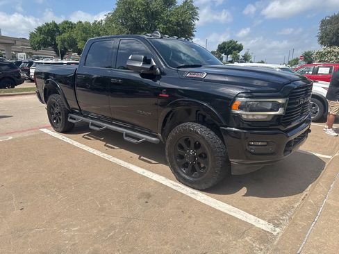 Used 2019 RAM 3500 Laramie w/ Black Appearance Package AWD/4WD image 1