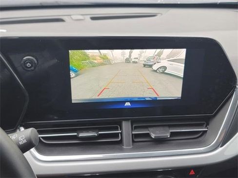 Certified 2024 Chevrolet Trax LT w/ Driver Confidence Package image 24