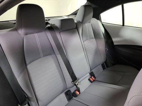 Used 2020 Toyota Corolla SE FWD image 18