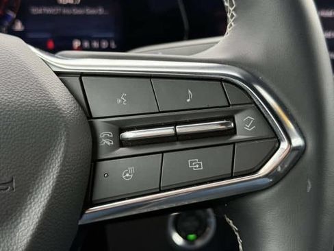 Used 2026 Chevrolet Traverse LT AWD/4WD image 22
