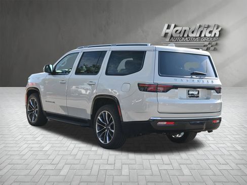 Used 2022 Jeep Wagoneer Series II w/ Premium Group I RWD image 8