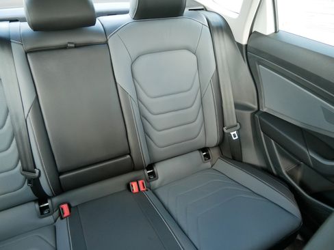 Certified 2025 Volkswagen Jetta SEL image 14