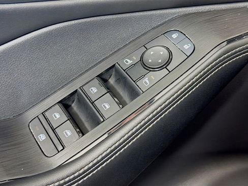 Certified 2023 Nissan Rogue SV w/ SV Premium B Package image 19