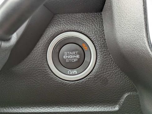 Used 2025 RAM 2500 Big Horn AWD/4WD image 28