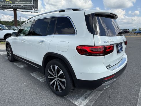 Used 2021 Mercedes-Benz GLB 250 image 7