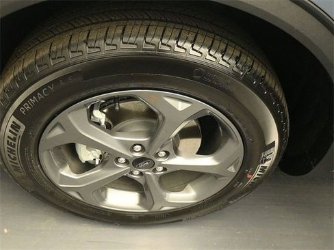 New 2026 Ford Escape ST-Line w/ Tech Pack #1 image 15