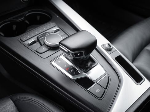 Used 2017 Audi A4 2.0T Premium w/ Convenience Package image 17