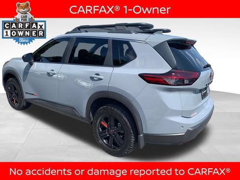 Used 2025 Nissan Rogue SV AWD/4WD image 4