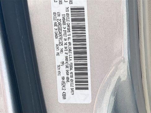 Used 2019 Dodge Grand Caravan SE image 32