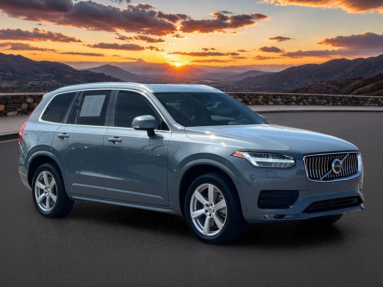 Used 2022 Volvo XC90 T5 Momentum AWD/4WD image 7