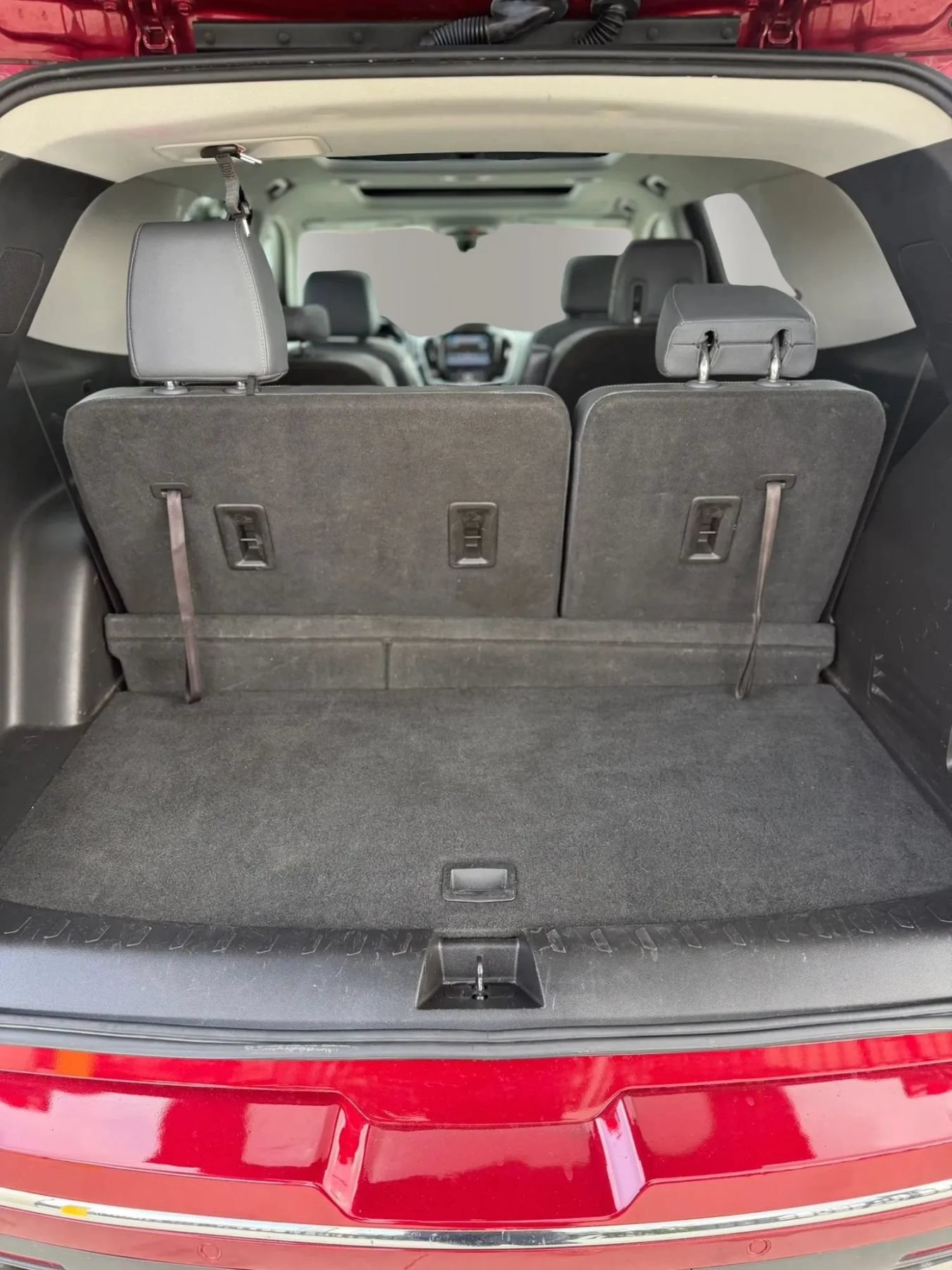 Used 2018 Chevrolet Traverse Premier w/ Driver Confidence II Package FWD image 21