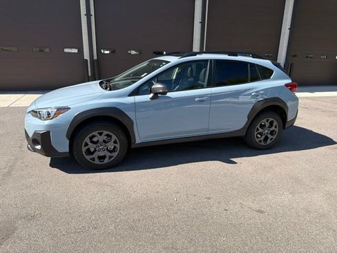 Used 2021 Subaru Crosstrek 2.5i Sport w/ Moonroof Package AWD/4WD image 2