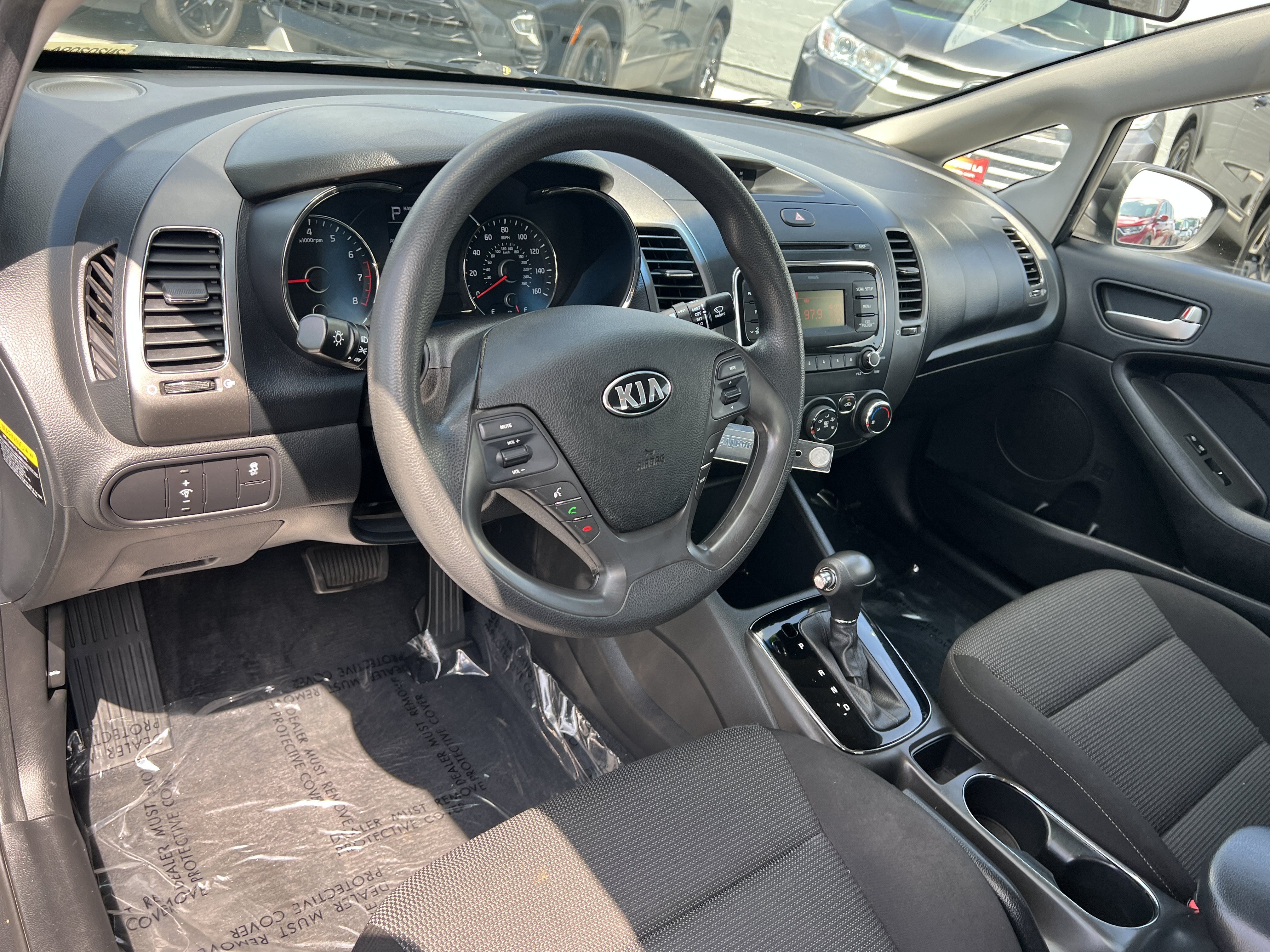Used 2017 Kia Forte LX FWD image 22