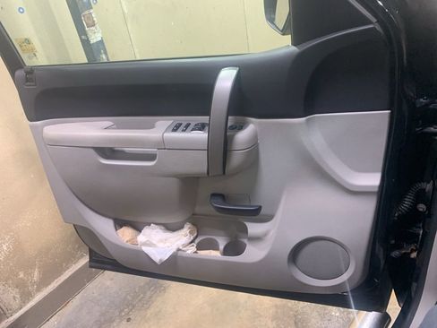 Used 2011 Chevrolet Silverado 1500 LT w/ All-Star Edition image 22