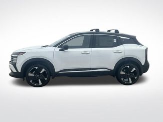 New 2026 Nissan Kicks SR w/ Cold Weather Package video 2